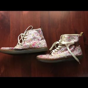 Dr Marten pink floral boots